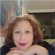 Buenas tardes, mi nombre es Colomba Escalona, profesora de educación general básica, soy una persona proactiva, muy interesada y preocupada en las necesidades de los estudiantes, trabajo bajo la lógica del hacer-aprendo. Tengo experiencia en cursos de 1er